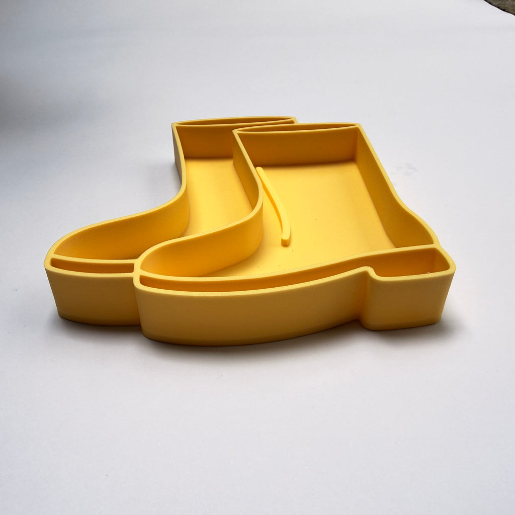 Wellington boot sensory tray
