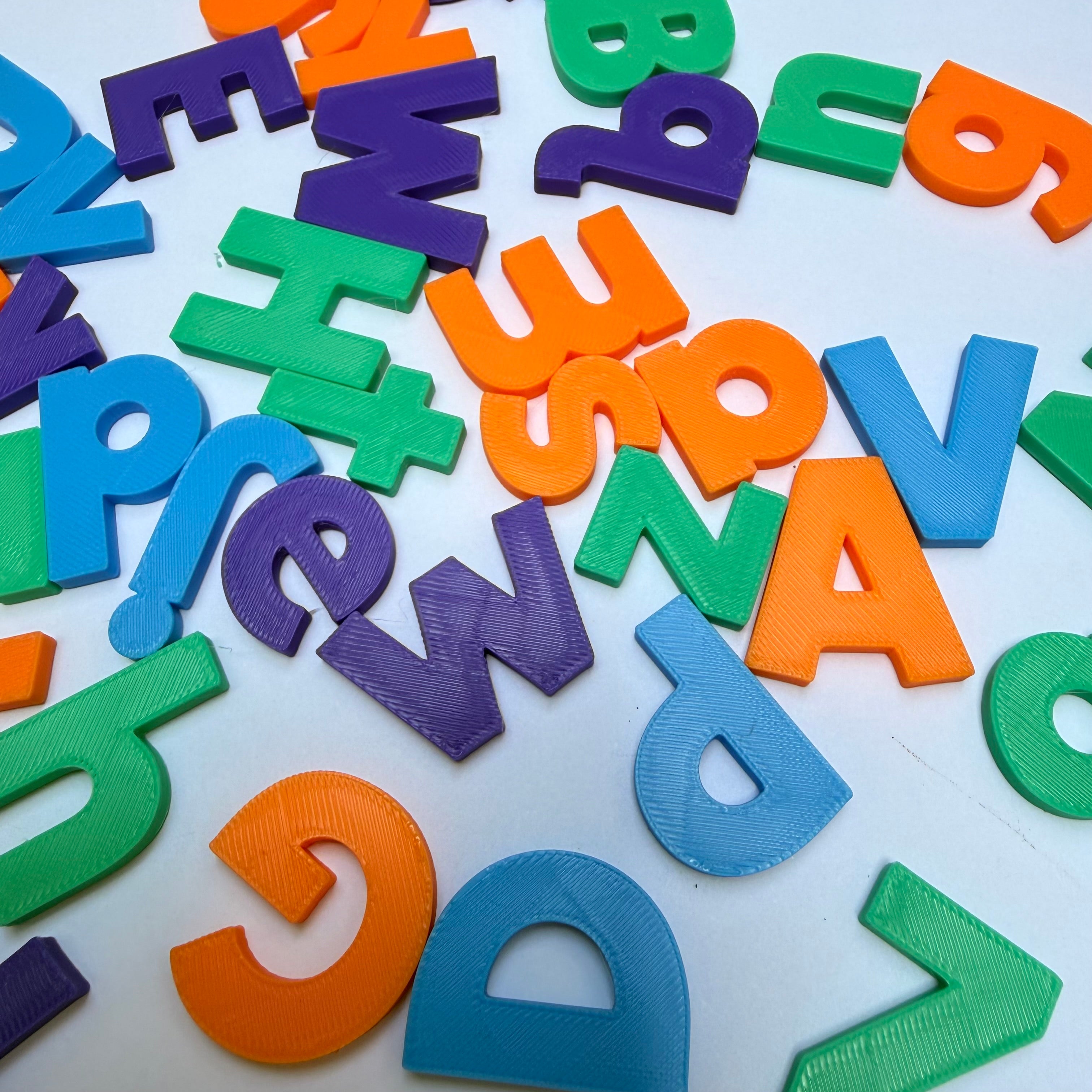 Kit de letras coloridas — mayúsculas y minúsculas